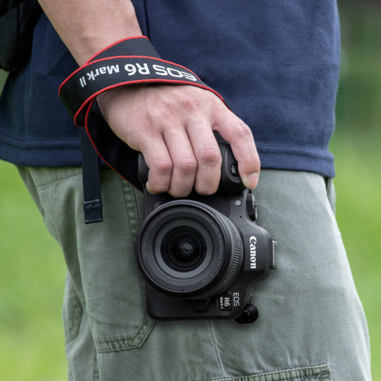 Canon EOS R6 Mark II 全片幅無反光鏡相機隆重推出  更強悍的攝錄能力 適合攝錄雙棲攝影師  同步發布全新RF 135mm F1.8L IS USM鏡頭 與Speedlite EL-5閃光燈 @Ya!Travel 野旅行新聞網