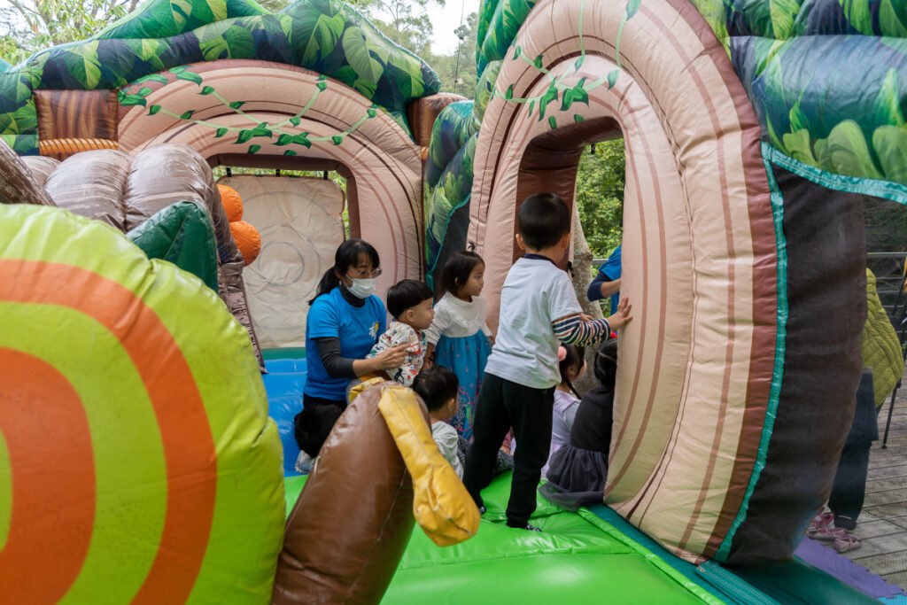 尖山埤春節推出「氣墊泡泡親子樂園」  打造孩子們的快樂天堂   @Ya!Travel 野旅行新聞網