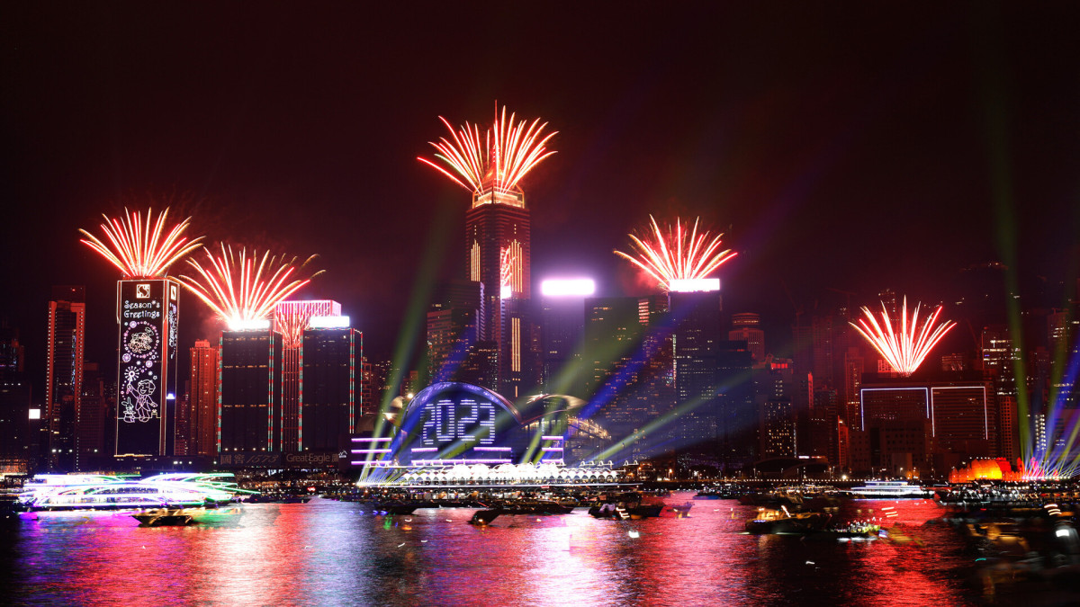 香港跨年倒數迎接2023  維多利亞港上演精彩燈光音樂匯演 @Ya!Travel 野旅行新聞網