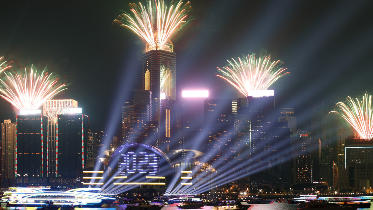 香港跨年倒數迎接2023  維多利亞港上演精彩燈光音樂匯演 @Ya!Travel 野旅行新聞網